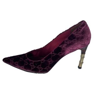Rare Burgundy Velvet Gucci Heel